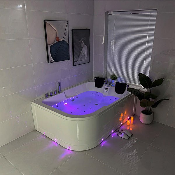 Illuminated air bubble jets in Cascada Amalfi dual hydrotherapy bathtub