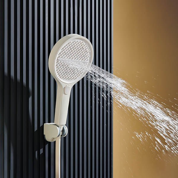 Spa-like setup with Cascada Aqualuxe digital shower panel