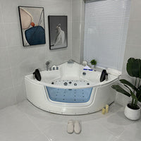 Cascada Jacuzzi with 7-color LED lights, heating, and Bluetooth for luxurious relaxation